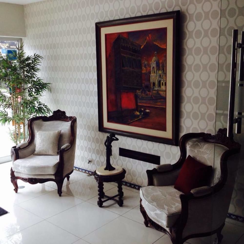 Hotel Las Condes Trujillo Extérieur photo
